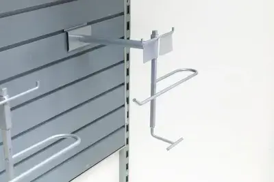 New Looxs NewLooxs Haken Slatwall Größe Universal - flexible Präsentationslösung