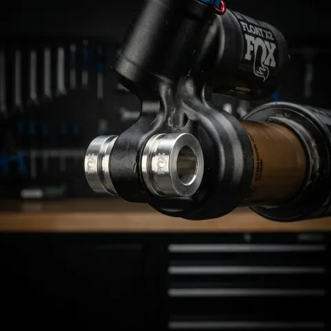 FOX Kit: Mounting Hardware 2 Piece 6 mm / 0.660" - präzise Dämpferbefestigung