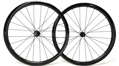 Miche Kleos 36 Carbon 28" Laufradsatz Shimano HG-Freilauf