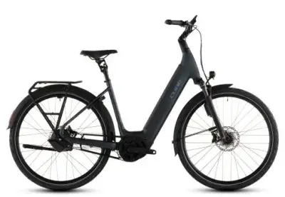 Cube Supreme Hybrid Deluxe SLT 600 Wave 2026 | metalblue´n´reflex | 58 cm | E-Cityräder