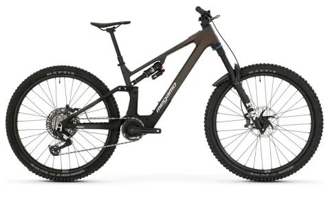 Megamo Reason CRB 05 29'' 800 Wh Garnet UD 2027
