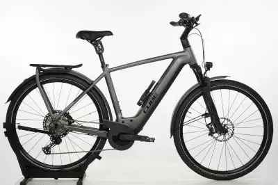 CUBE Kathmandu Hybrid SLT 750
