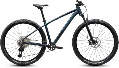 Cube Reaction SLX Schwarz Modell 2027