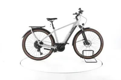 Cube Touring Hybrid Pro Trekking E-Bike