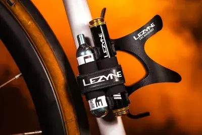 Lezyne Pro Tubeless Kit Loaded – Umfangreiches Reparaturset für Tubeless-Reifen