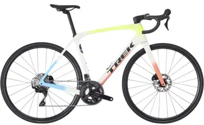 Trek Domane SL 5 Gen 4 Weiß Modell 2026