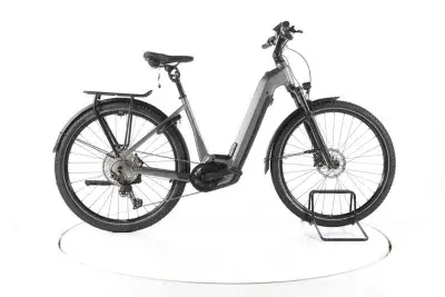 Focus Aventura² 6.8 Trekking E-Bike Tiefeinsteiger