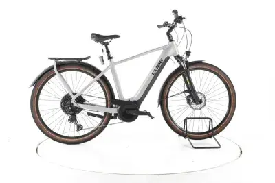 Cube Touring Hybrid Pro 625 Trekking E-Bike