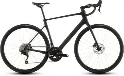 Cube Attain C:62 Race Schwarz Modell 2026