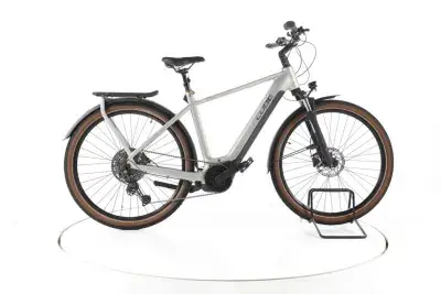 Cube Touring Hybrid Pro 625 Trekking E-Bike 2024