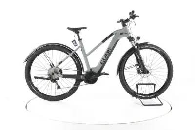 Cube Reaction Hybrid Performance Trekking E-Bike