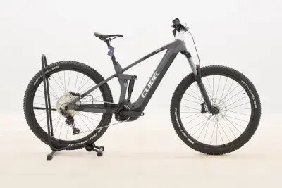 Cube STEREO HYBRID 140 HPC RACE 750 – 2023 – für Körpergröße 165 - 175 cm