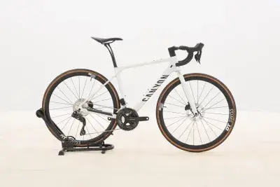 Canyon ENDURACE CF 7 DI2 – 2025 – für Körpergröße 164 - 170 cm