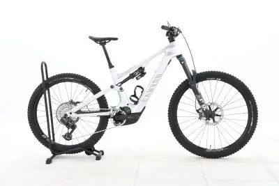 Canyon SPECTRAL:ON CF 9 720 – 2023 – für Körpergröße 175 - 183 cm