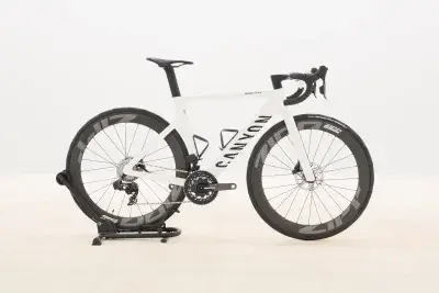 Canyon AEROAD CF SLX 8 AXS – 2025 – für Körpergröße 172 - 178 cm