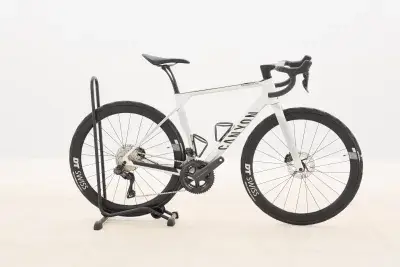 Canyon ENDURACE CF SLX 8 DI2 – 2026 – für Körpergröße 170 - 177 cm