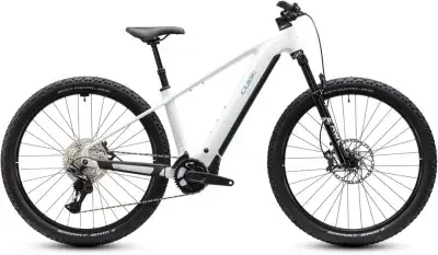 Cube Reaction Hybrid Race 800 Weiß Modell 2027