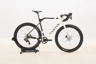 Canyon INFLITE CF SLX 7 – 2025 – für Körpergröße 178 - 184 cm