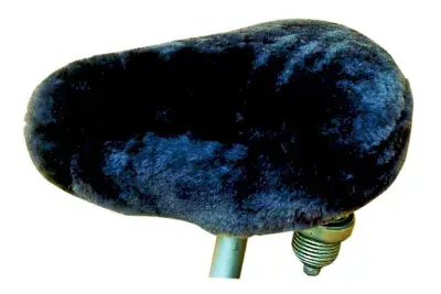 Sattelbezug Lammfell