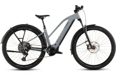 Cube Reaction Hybrid Race 800 FE Trapeze 2026