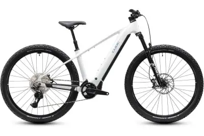 Cube Reaction Hybrid Race 800 2027