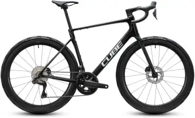 Cube Attain C:62 SLT - 28 Zoll 22K Diamant - carbon´n´white