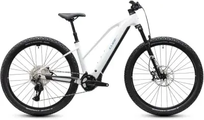 Cube Reaction Hybrid Race 800 Weiß Modell 2027