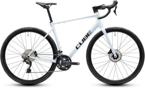 Cube Attain Race Weiß Modell 2027