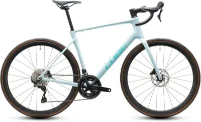 Cube Attain C:62 Race Blau Modell 2027