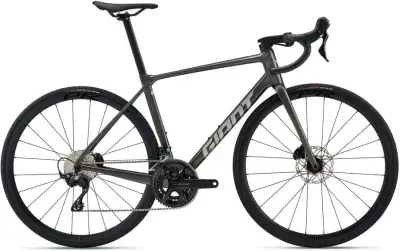 Giant TCR Advanced 2 Silber Modell 2027