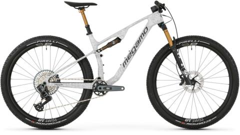 Megamo Track 03 Race Grau Modell 2026