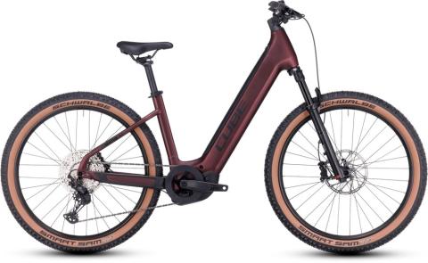 Cube Reaction Hybrid SLX 750 Rot Modell Aktion