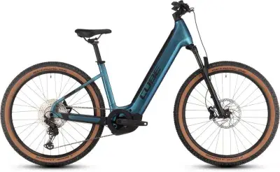 Cube Reaction Hybrid Race 750 Blau Modell Aktion