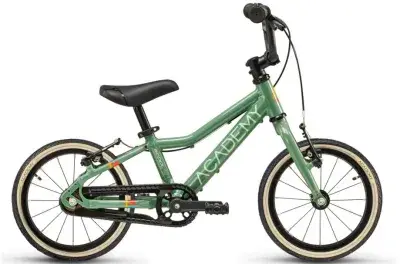 Academy Grade 2 Grün Modell 2026