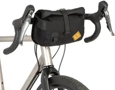 Restrap Rolltop Canister Bag - 4L Schwarz Modell 2026