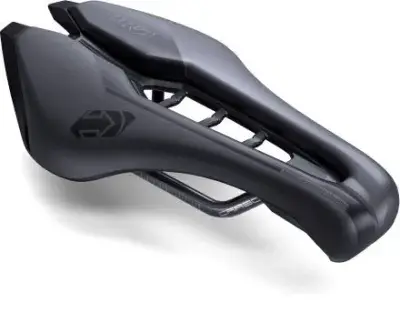 PRO TSA 1.1 TRI/TT Carbon Sattel Schwarz Modell 2025