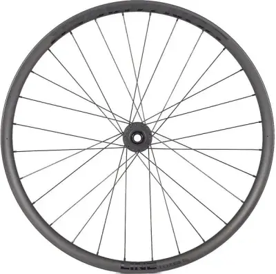 Bontrager Line Elite 30 TLR Boost 27.5 Carbon Vorderrad Schwarz Modell Aktion