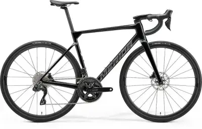 MERIDA SCULTURA 6000 Carbon-Rennrad - 105 Di2, Größe M
