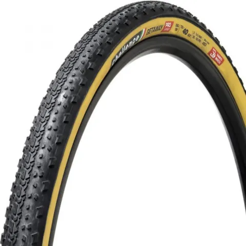 Challenge Gravel-Reifen Getaway Pro Handmade Clincher 36-622 Schwarz/braun - komfortabler…