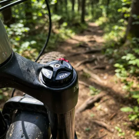 FOX Compression Adjust Knob, F-S, FIT4 - präzise Dämpfungseinstellung in moderner Ausführung