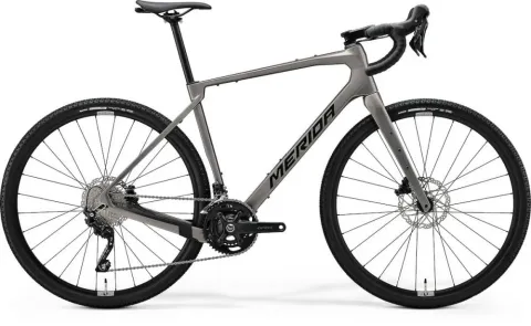 Merida SILEX 4000 Warm Slate Grey (Black) Carbon Gravelbike Größe M, Shimano GRX 2×10-Gang,…